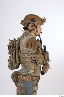 Photos Frankie Perry Army USA Recon rucksack upper body 0002.jpg